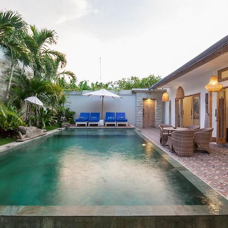 Ambermoon Villas Seminyak Exteriör bild