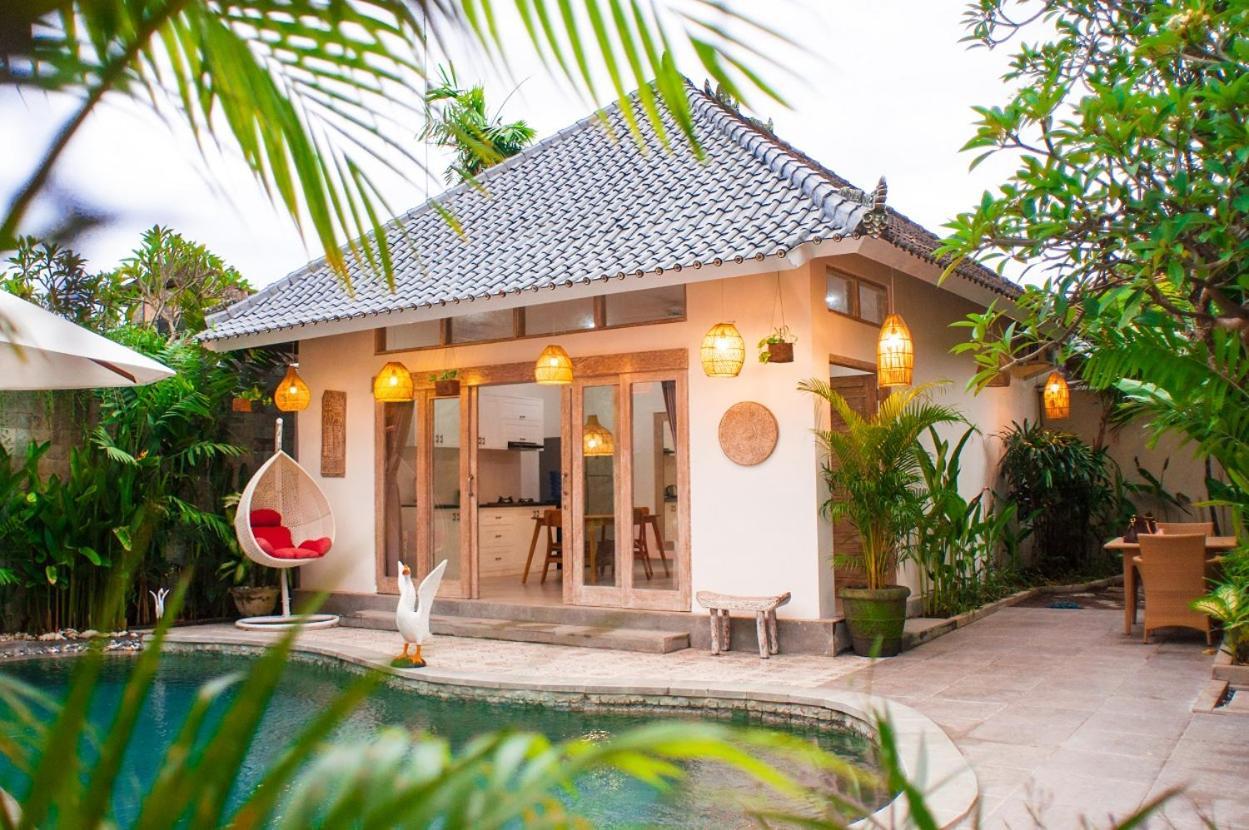 Ambermoon Villas Seminyak Exteriör bild