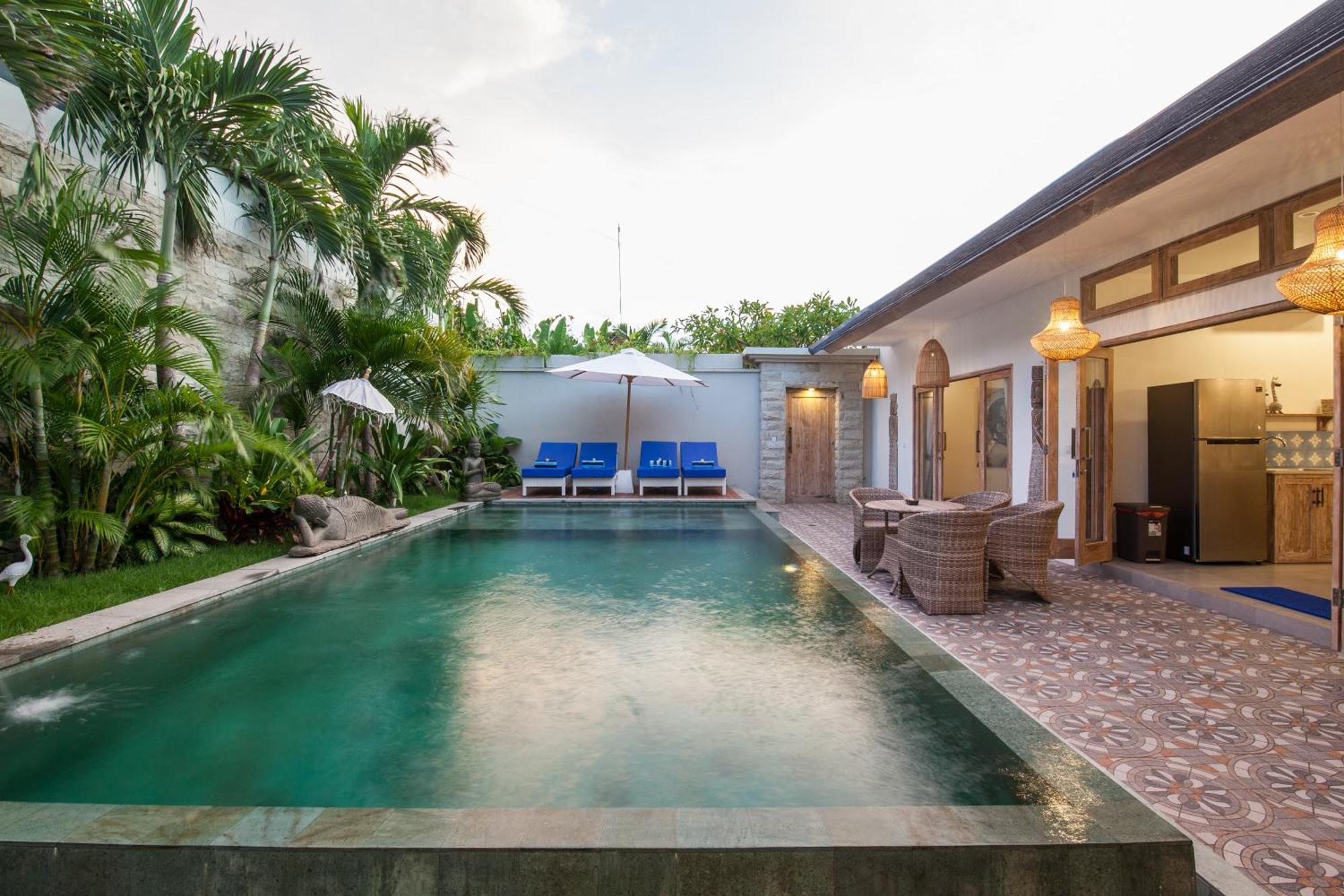 Ambermoon Villas Seminyak Exteriör bild