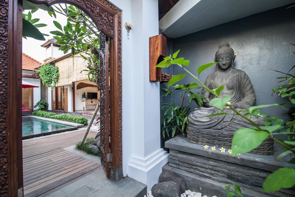 Ambermoon Villas Seminyak Exteriör bild